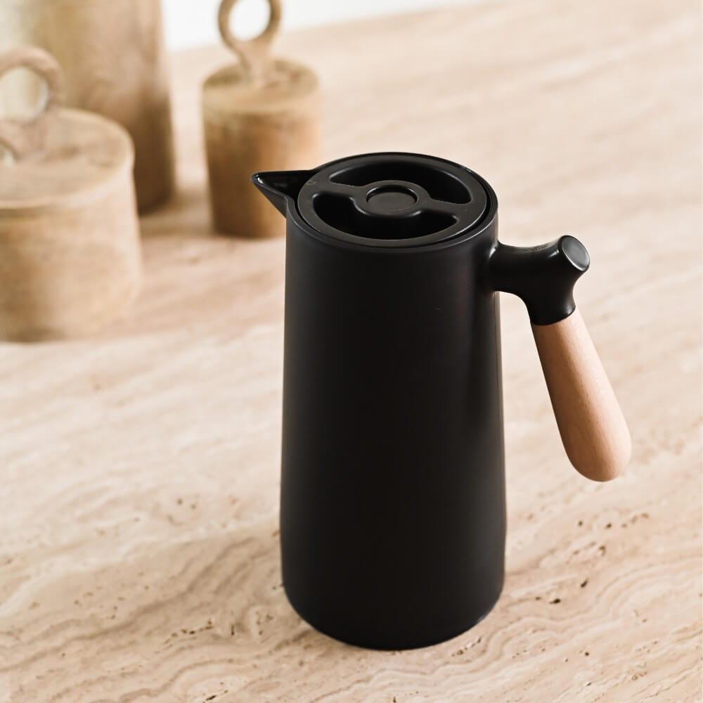 Garrafa Térmica com Cabo de Madeira Cabana Real